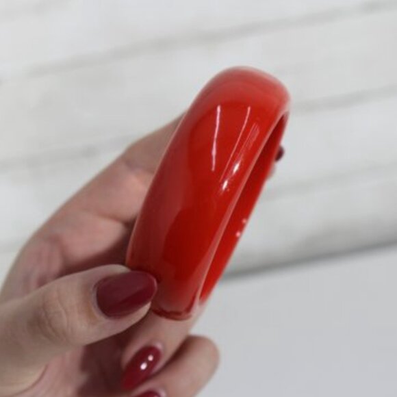 Vintage Red Bakelite-Style Bangles Chunky Gloss Finish - Picture 4 of 4